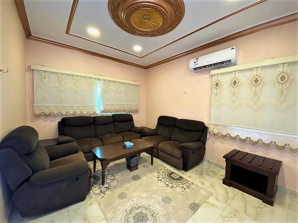 منتجع شاطئ العرب - خليج الرايس Rayyis Exterior foto