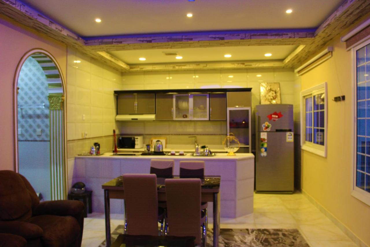 منتجع شاطئ العرب - خليج الرايس Rayyis Exterior foto