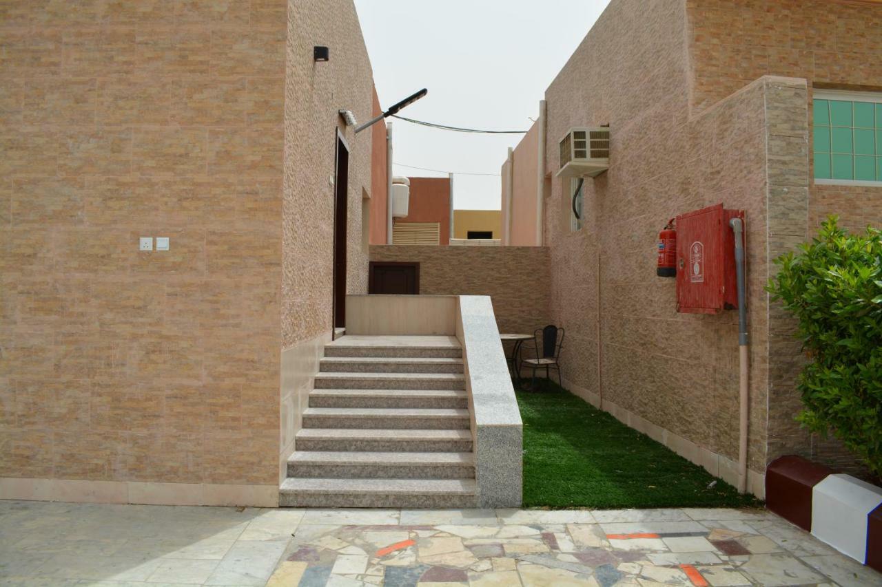 منتجع شاطئ العرب - خليج الرايس Rayyis Exterior foto