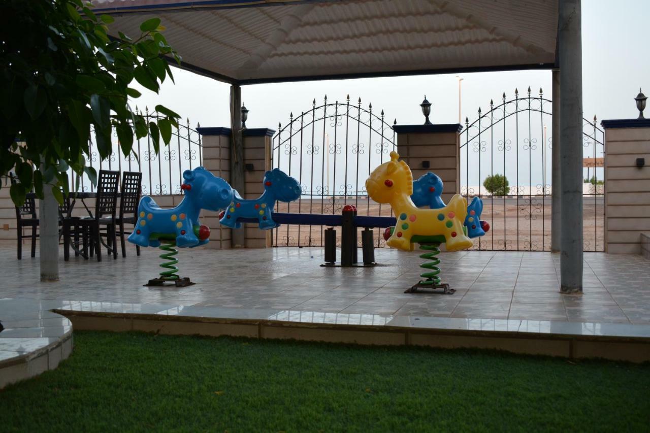 منتجع شاطئ العرب - خليج الرايس Rayyis Exterior foto